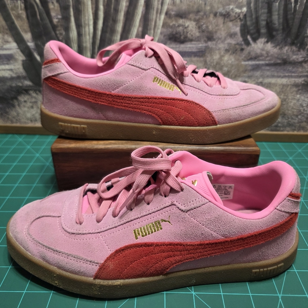 Puma Women's Light Pink Sneakers